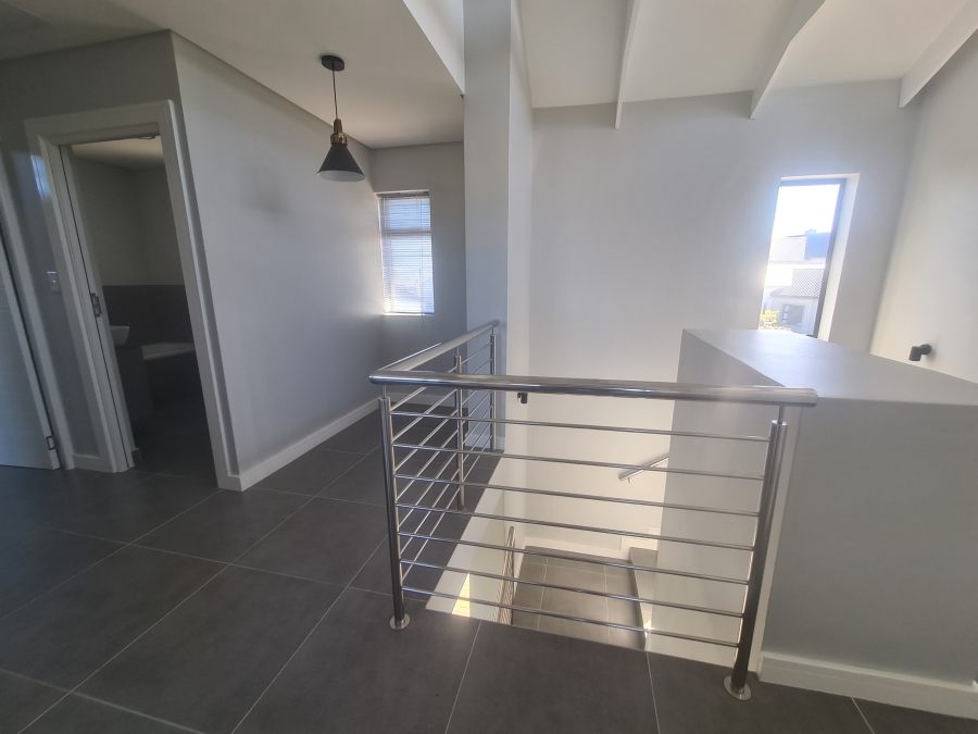 3 Bedroom Property for Sale in Hartland Lifestyle Estate Western Cape